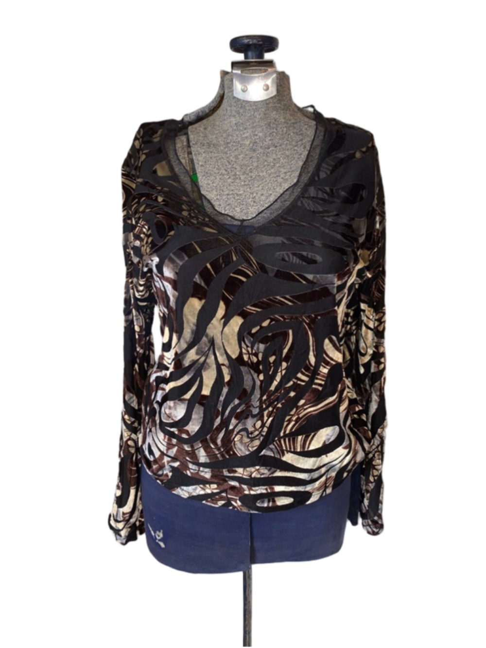 Women's Papillon blanc Black Beige Velvet Pattern Blouse Large
